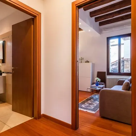 Apartman Arsenale 2352 Library By Biennale Exhibition *